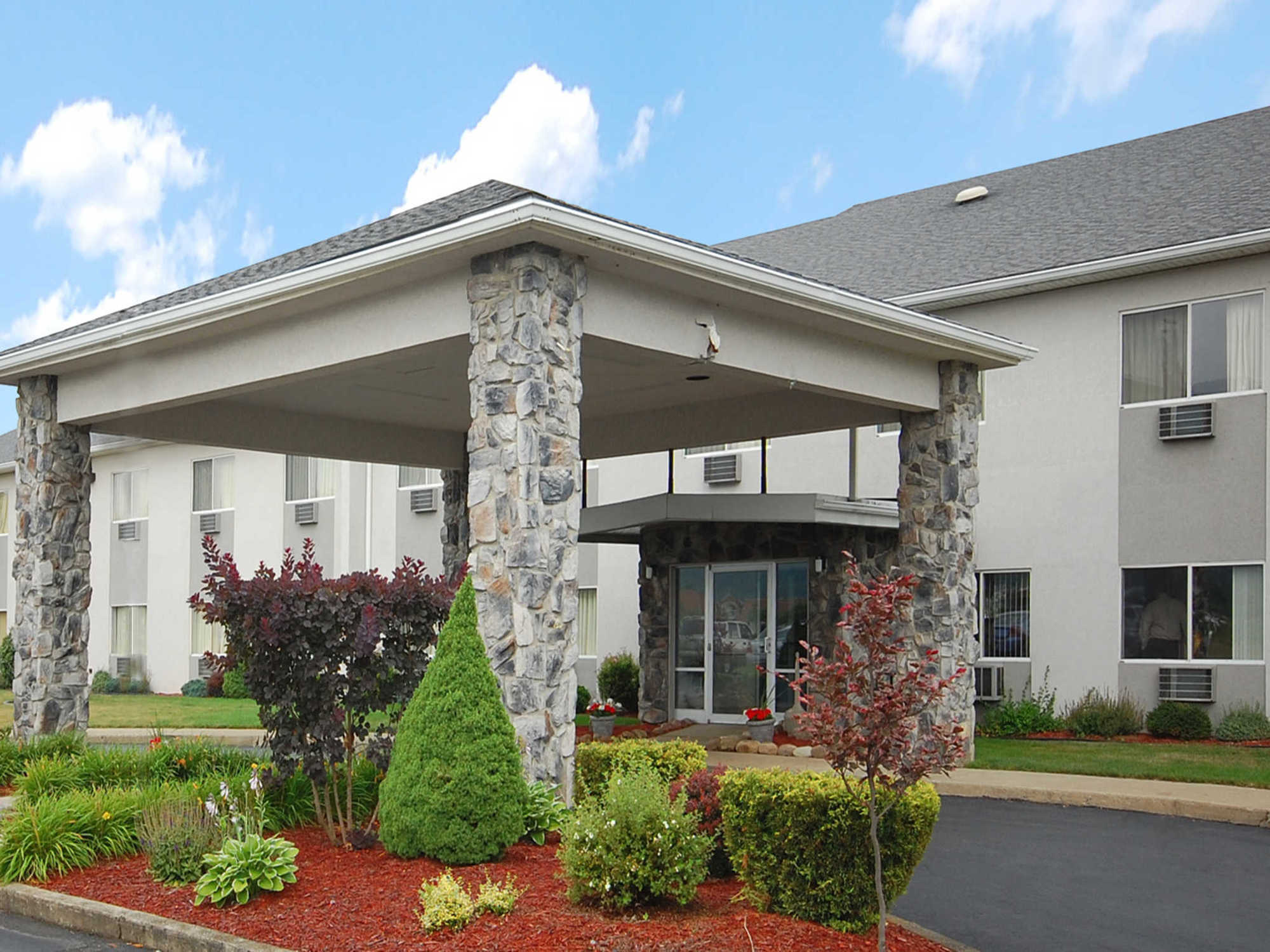 Econo Lodge Painted Post - Corning Exterior photo