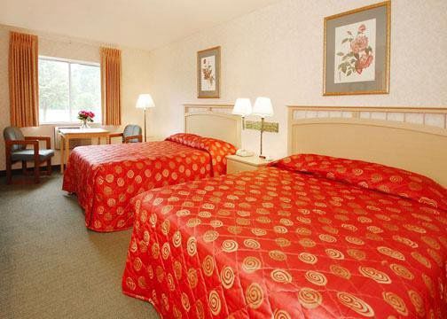 Econo Lodge Painted Post - Corning Room photo
